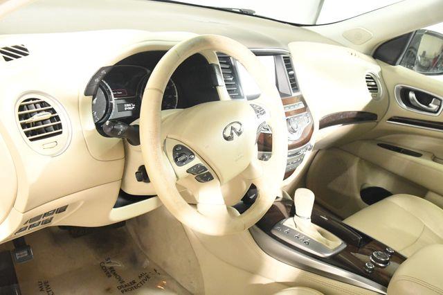 2013 Infiniti JX35 photo