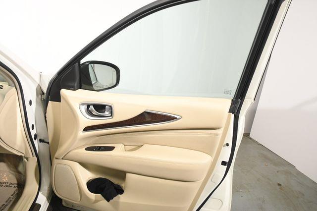 2013 Infiniti JX35 photo