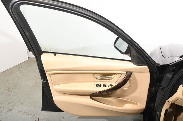 2015 BMW 3-Series 320i Xdrive AWD photo
