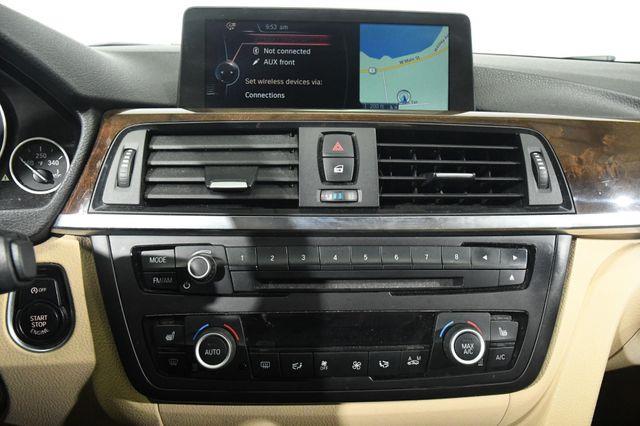 2015 BMW 3-Series 320i Xdrive AWD photo
