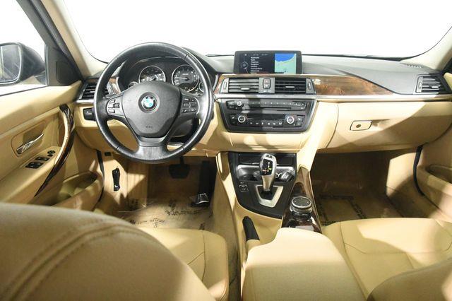 2015 BMW 3-Series 320i Xdrive AWD photo