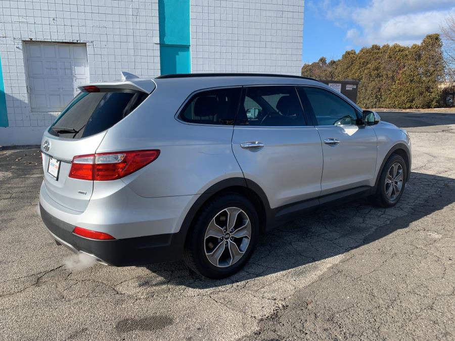 2016 Hyundai Santa Fe AWD 4dr SE photo