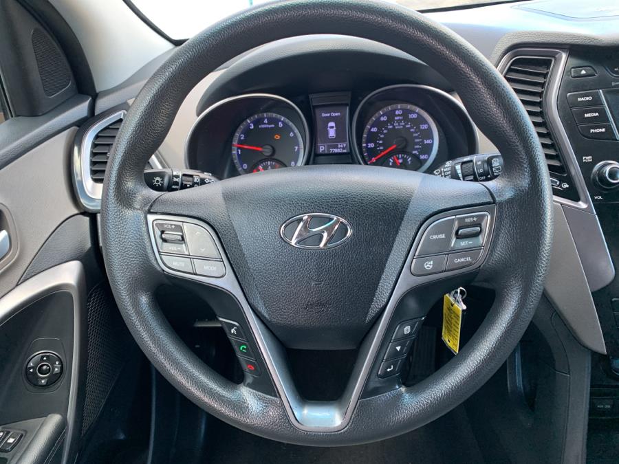 2016 Hyundai Santa Fe AWD 4dr SE photo