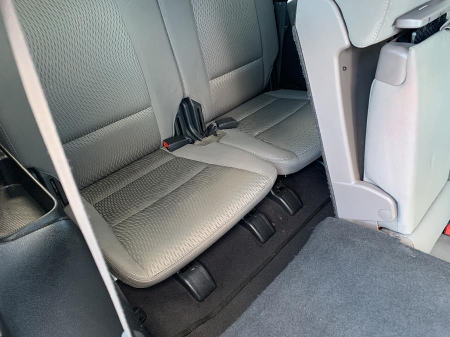 2016 Hyundai Santa Fe AWD 4dr SE photo