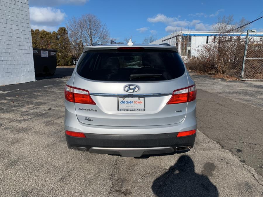 2016 Hyundai Santa Fe AWD 4dr SE photo