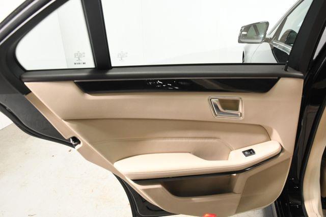 2016 Mercedes-Benz E 350 Luxury AMG Package photo