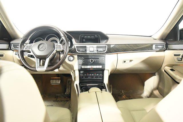 2016 Mercedes-Benz E 350 Luxury AMG Package photo