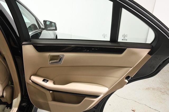 2016 Mercedes-Benz E 350 Luxury AMG Package photo
