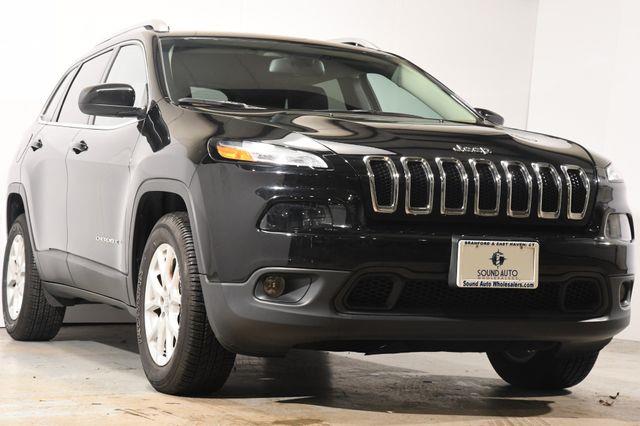 2017 Jeep Cherokee Latitude photo