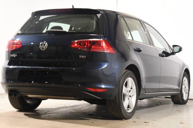 2017 Volkswagen Golf SE w/ Sunroof photo