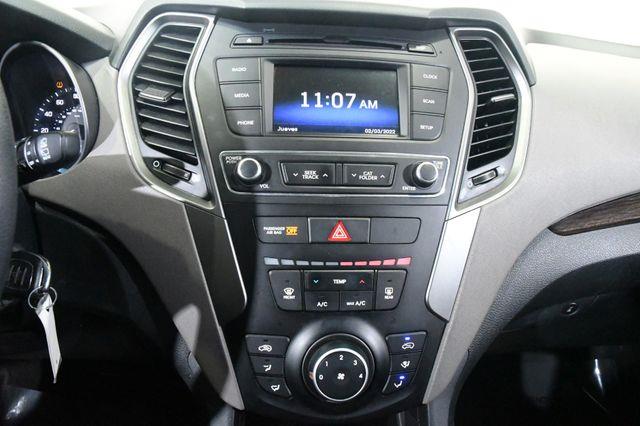 2017 Hyundai Santa Fe Sport 2.4L photo