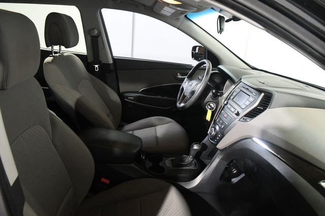 2017 Hyundai Santa Fe Sport 2.4L photo