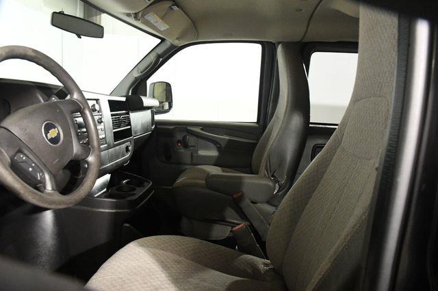 2013 Chevrolet Express 2500 LS 2500 photo