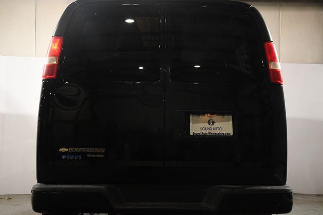2013 Chevrolet Express 2500 LS 2500 photo