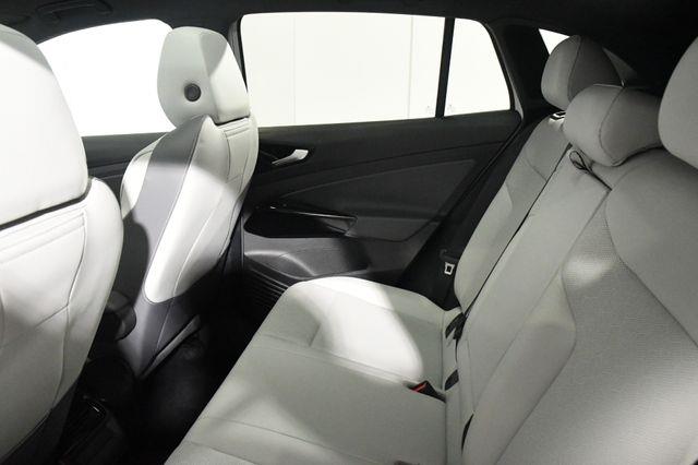 2021 Volkswagen ID.4 Pro S photo