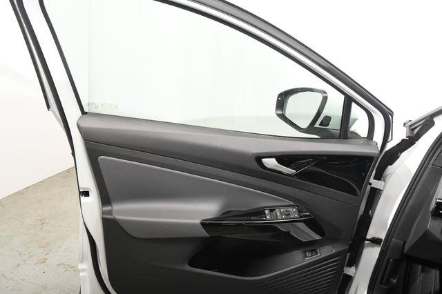 2021 Volkswagen ID.4 Pro S photo