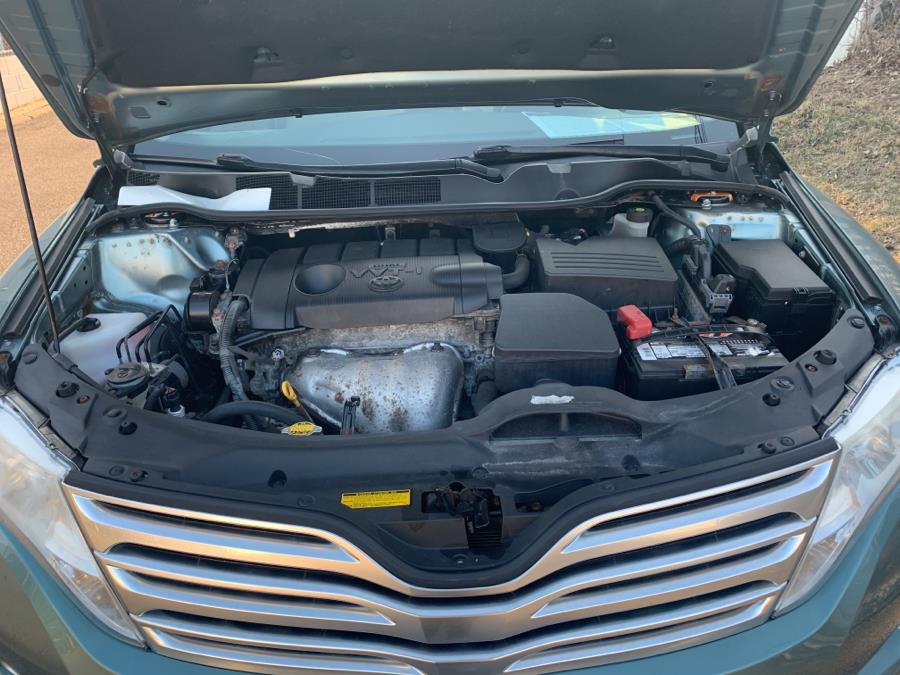 2010 Toyota Venza AWD 4cyl photo