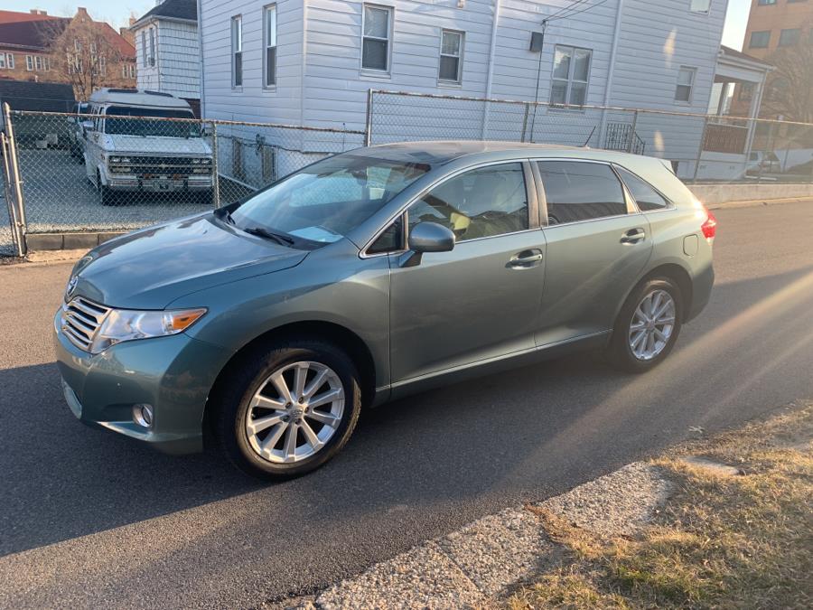 2010 Toyota Venza AWD 4cyl photo