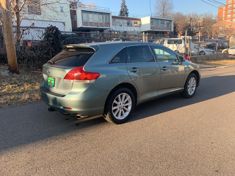 2010 Toyota Venza AWD 4cyl photo