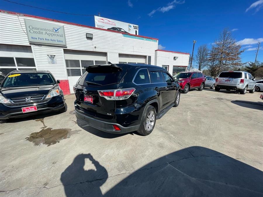 2014 Toyota Highlander XLE photo