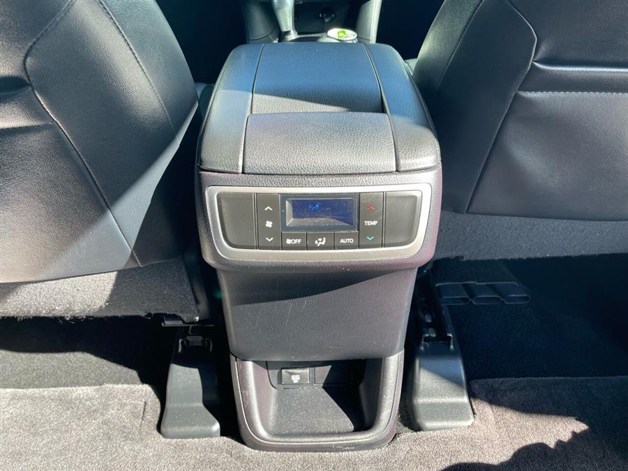 2014 Toyota Highlander XLE photo