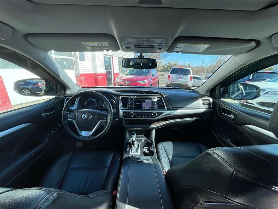 2014 Toyota Highlander XLE photo