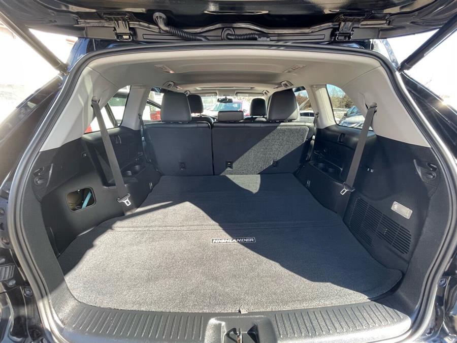 2014 Toyota Highlander XLE photo