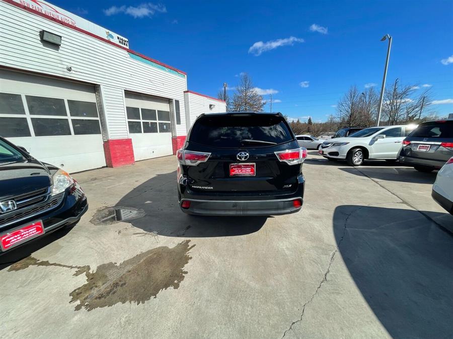 2014 Toyota Highlander XLE photo