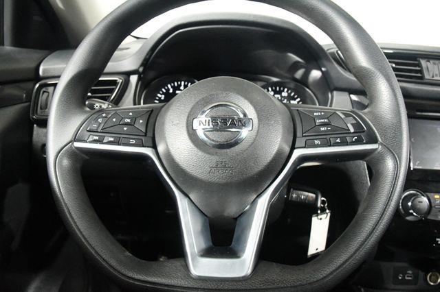 2019 Nissan Rogue S photo
