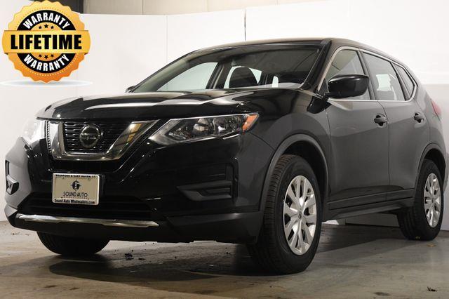 2019 Nissan Rogue S photo