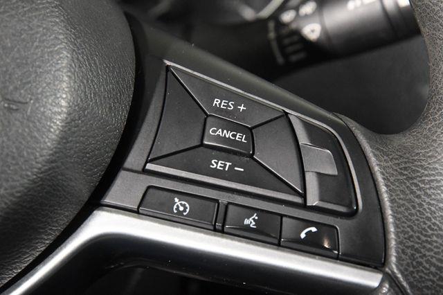 2019 Nissan Rogue S photo