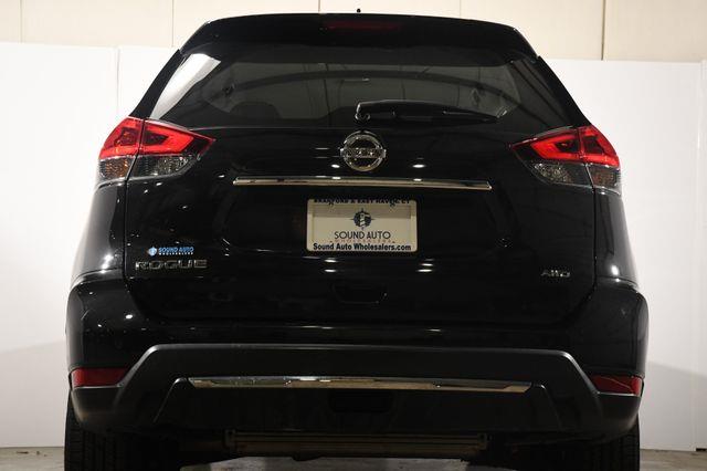 2019 Nissan Rogue S photo