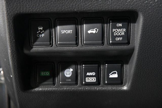 2015 Nissan Rogue SV photo