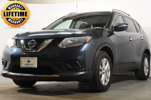 2015 Nissan Rogue SV photo