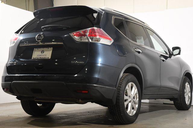 2015 Nissan Rogue SV photo