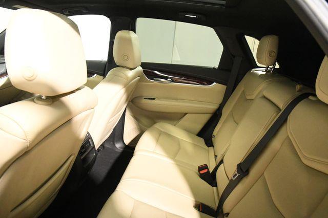 2018 Cadillac XT5 Luxury AWD photo