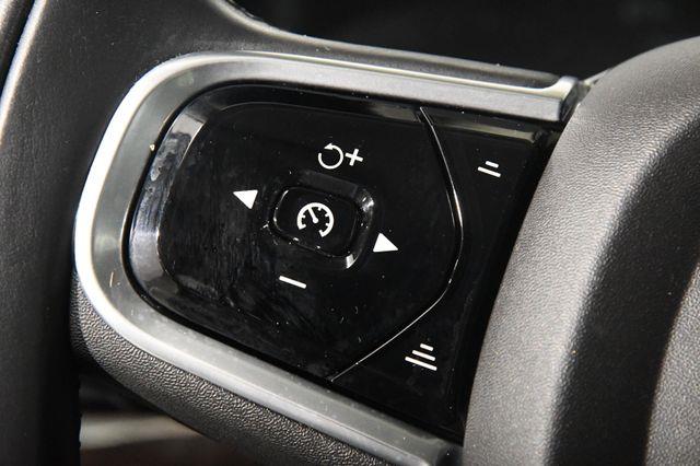 2017 Volvo XC90 Momentum photo