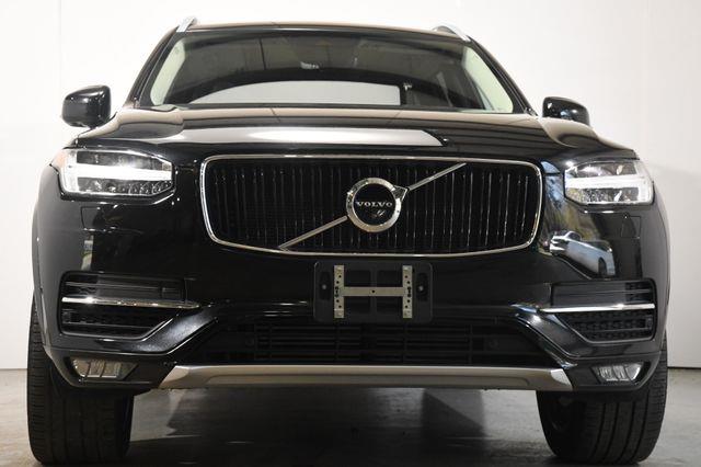 2017 Volvo XC90 Momentum photo
