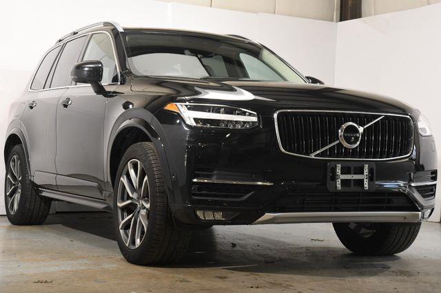 2017 Volvo XC90 Momentum photo