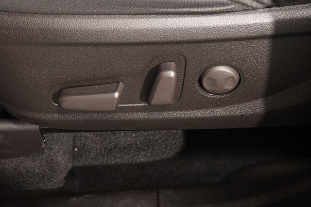 2019 Hyundai Santa Fe SEL Safety Tech photo
