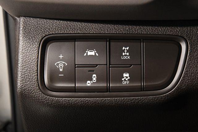 2019 Hyundai Santa Fe SEL Safety Tech photo