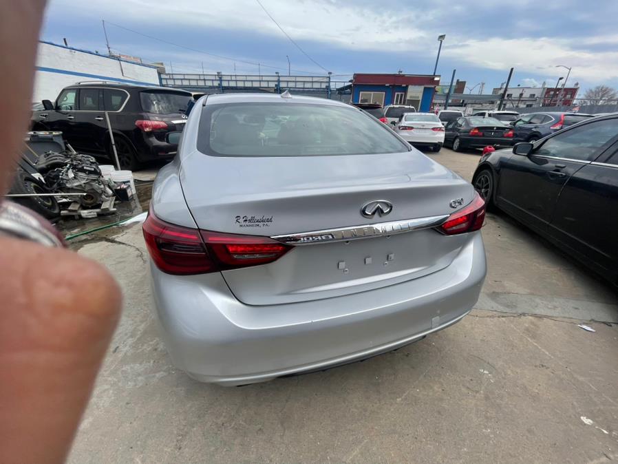 2018 Infiniti Q50 3.0t LUXE AWD photo
