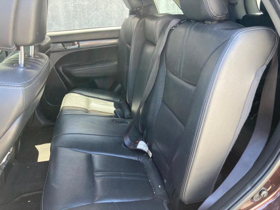 2011 Kia Sorento SX photo