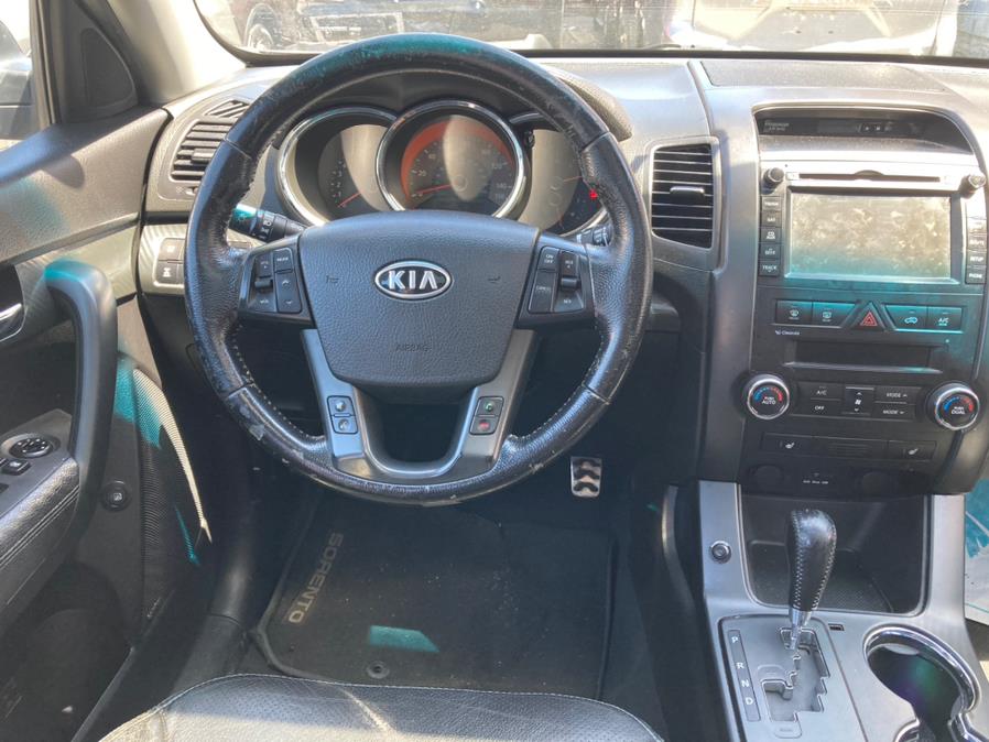 2011 Kia Sorento SX photo