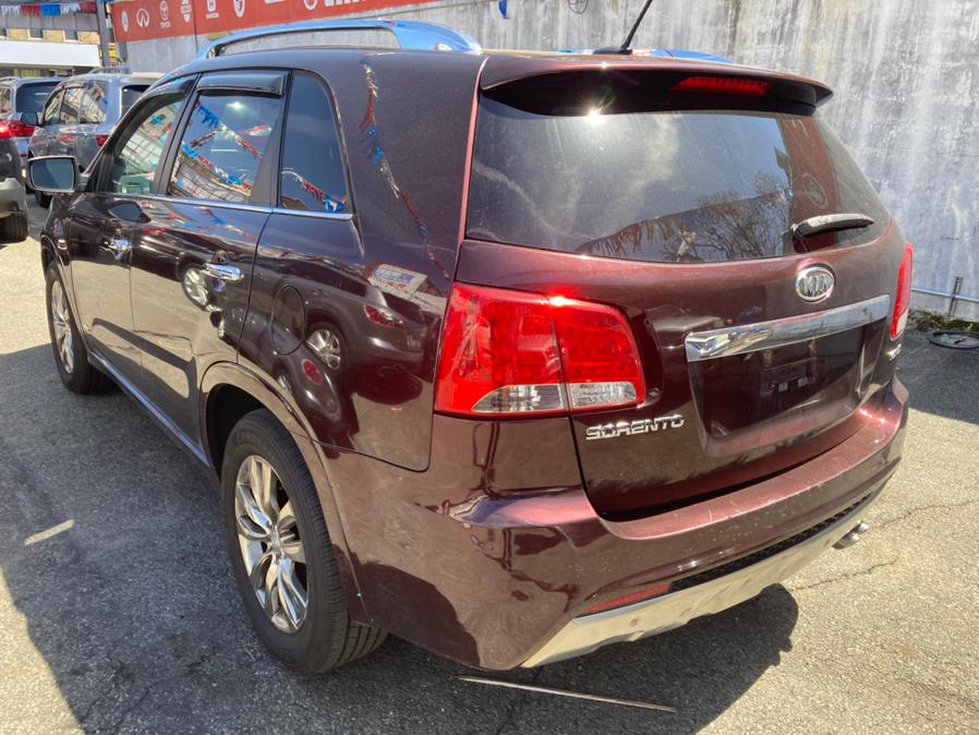 2011 Kia Sorento SX photo