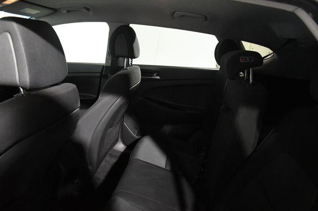 2018 Hyundai Tucson SE Blind Spot photo