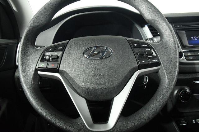2018 Hyundai Tucson SE Blind Spot photo