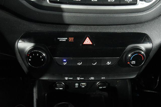 2018 Hyundai Tucson SE Blind Spot photo