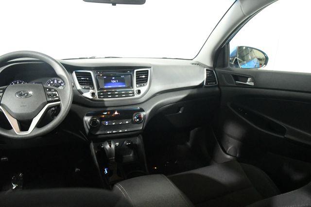 2018 Hyundai Tucson SE Blind Spot photo