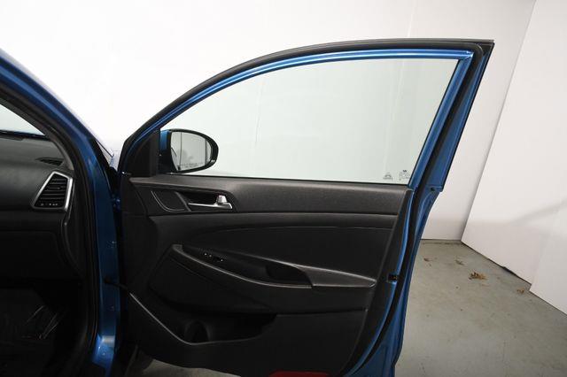 2018 Hyundai Tucson SE Blind Spot photo